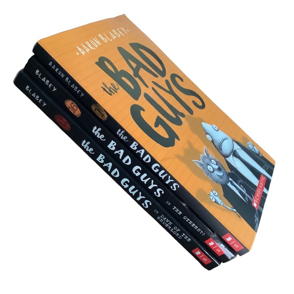 Lot of 3 The Bad Guys Scholastic Paperback Books Aaron Blabey #’s 1, 11 and 16 - Picture 11 of 12